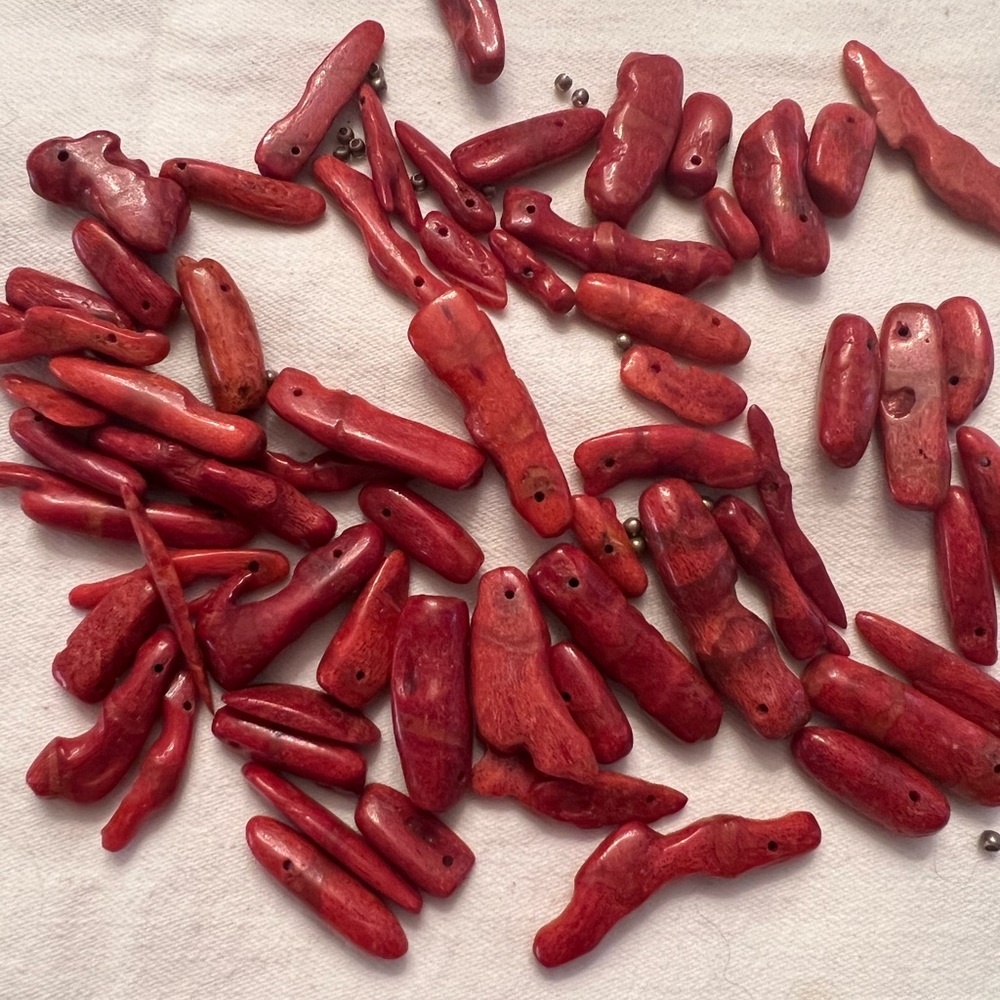 Red Coral (like) Loose Pieces